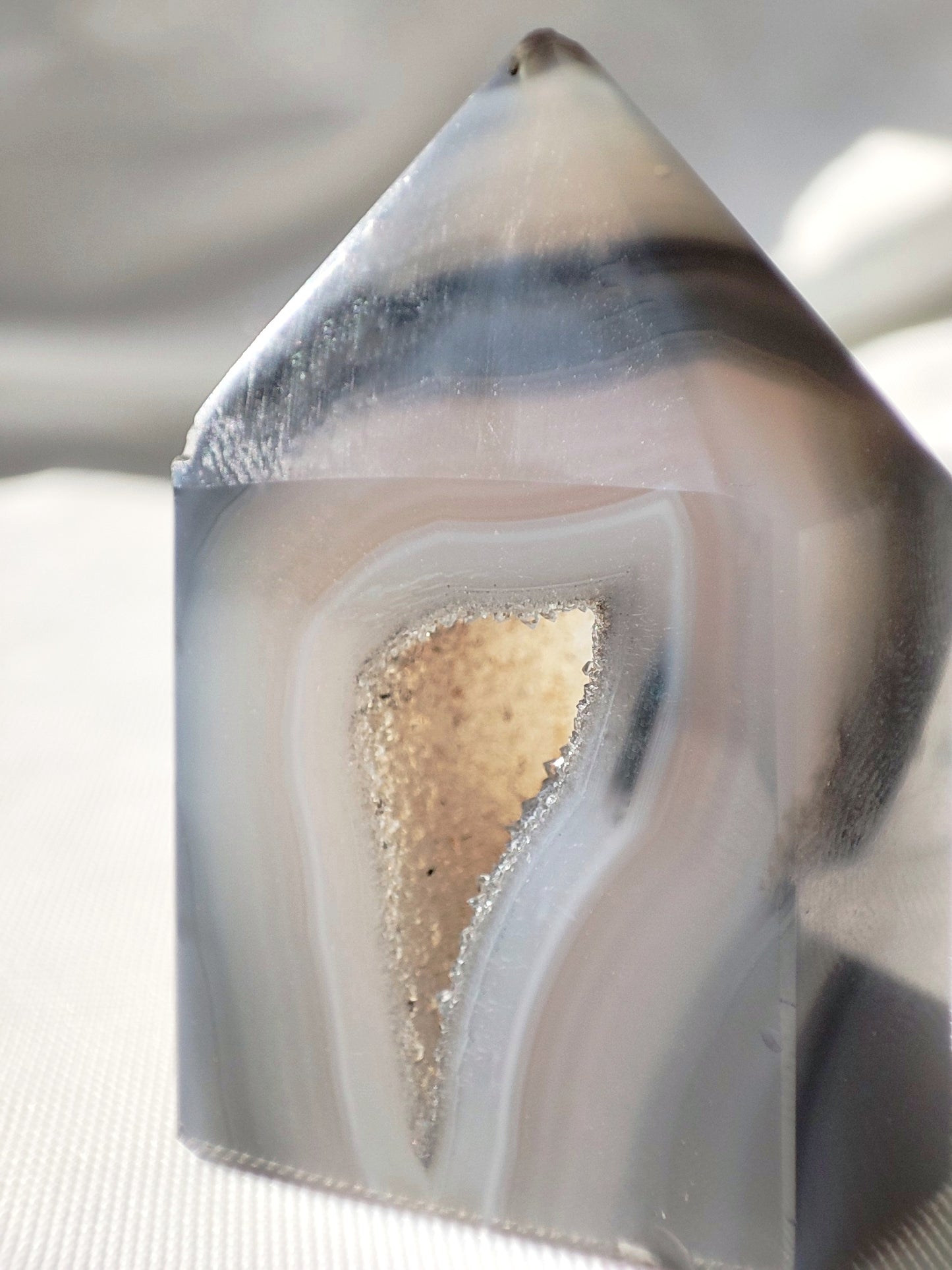 Druzy Achatspitze AC13, B-Ware