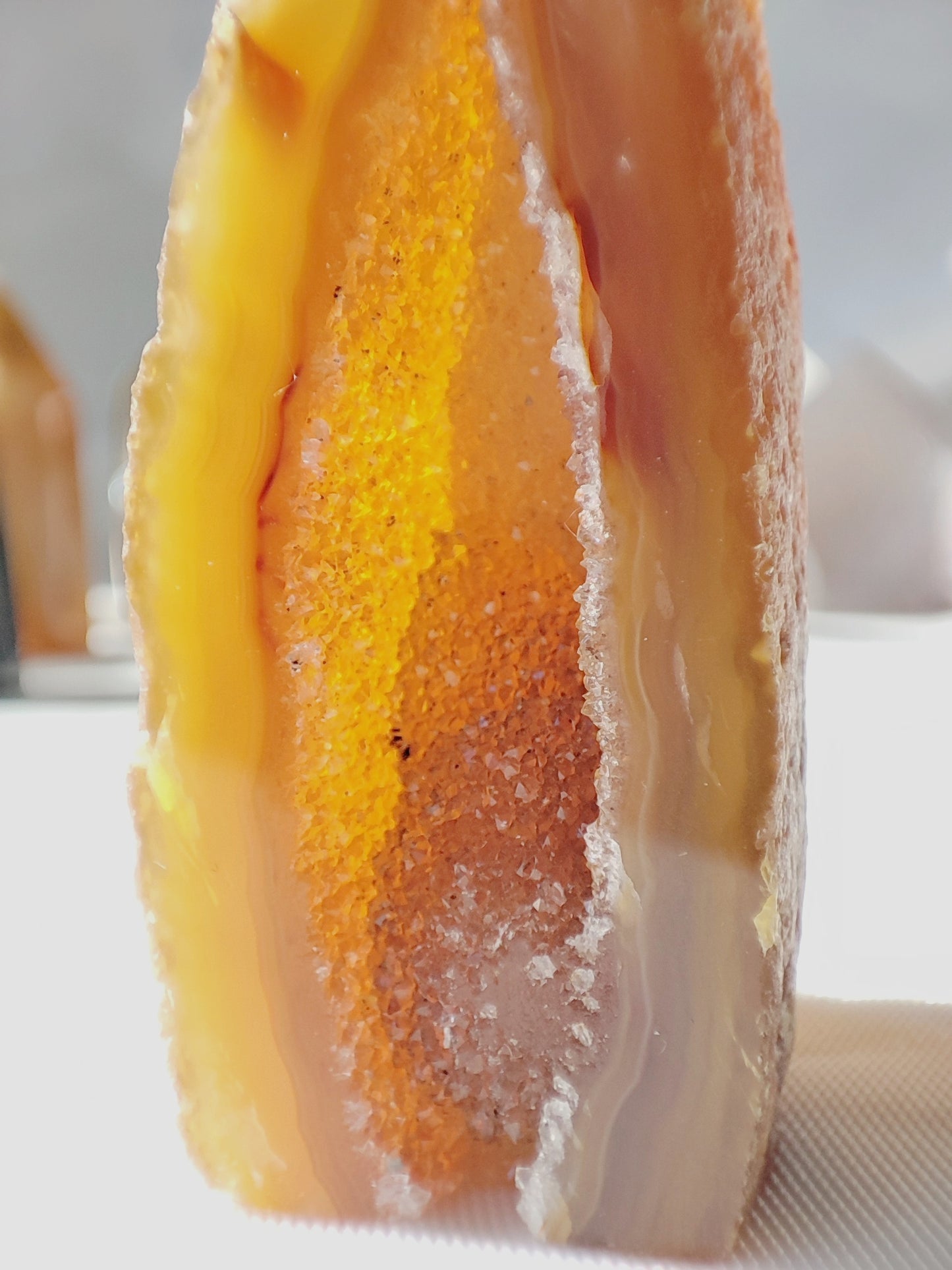Druzy Achatanschliff AB13