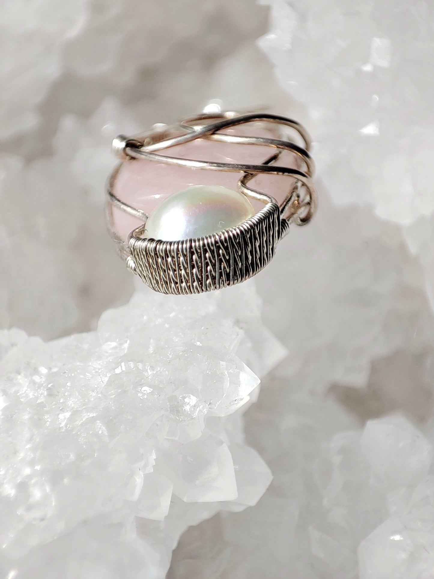 Kettenanhänger aus Silber mit Rosenquarz und Zuchtperle