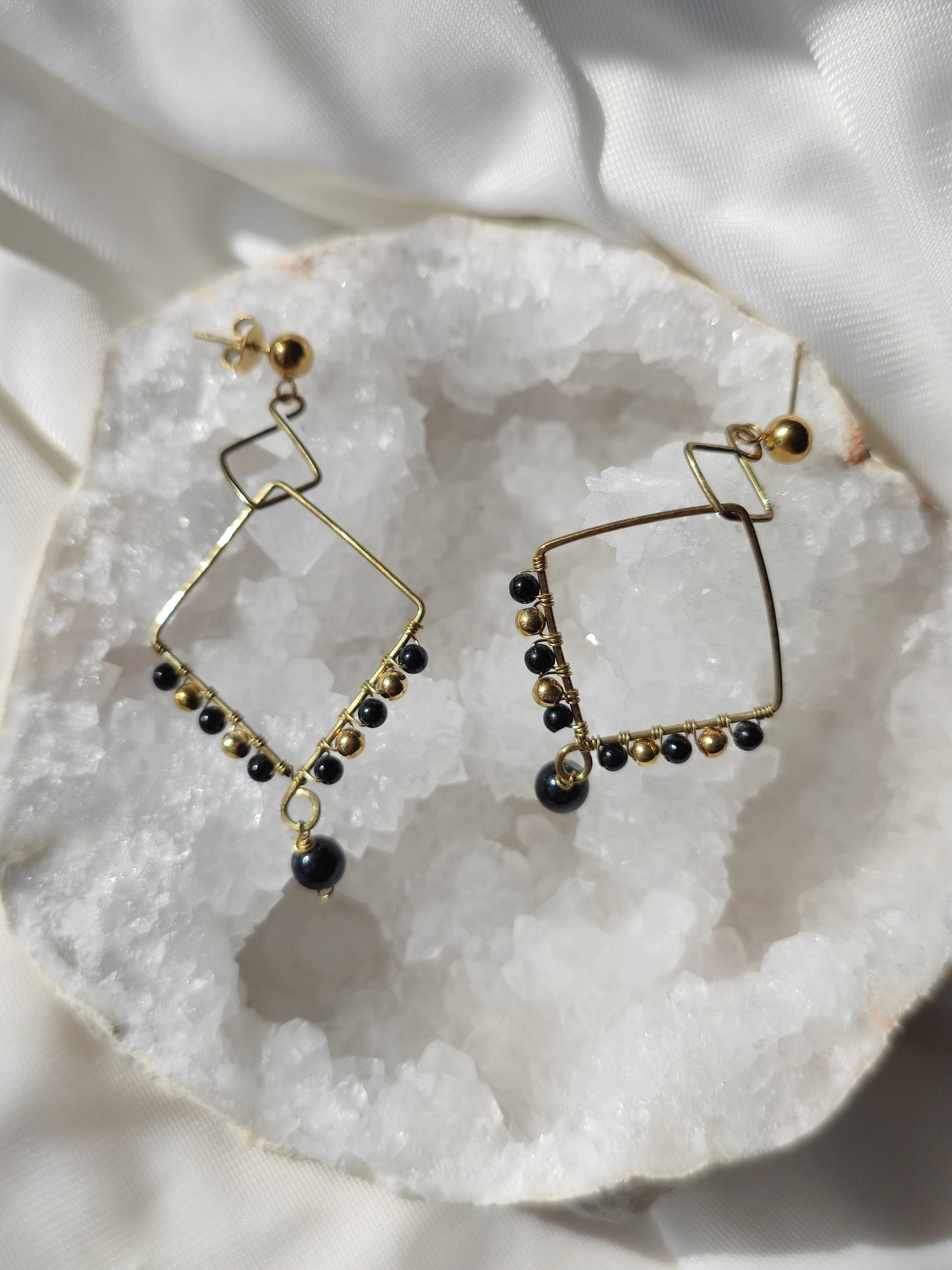 Edelstahl Ohrstecker golden mit Turmalin und verg. Sterlingsilberperlen